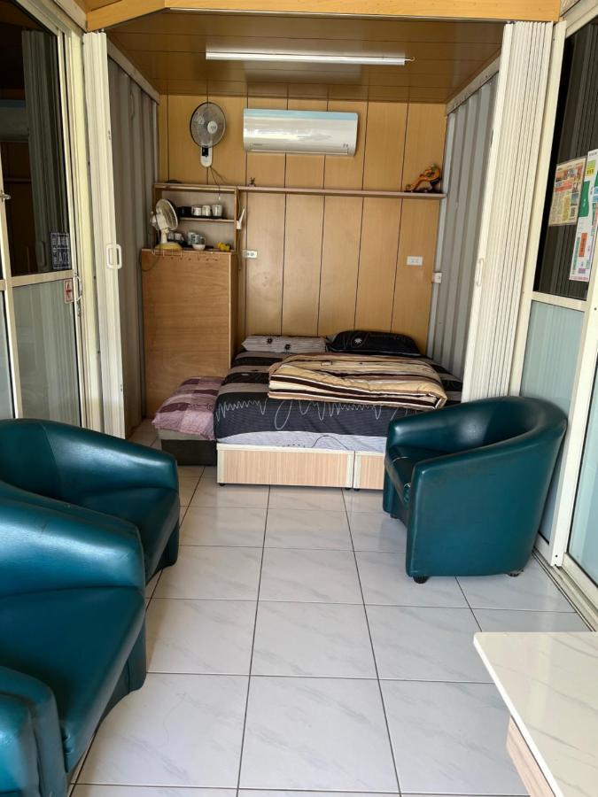 Komei Container Homestay Csingsuj Kültér fotó